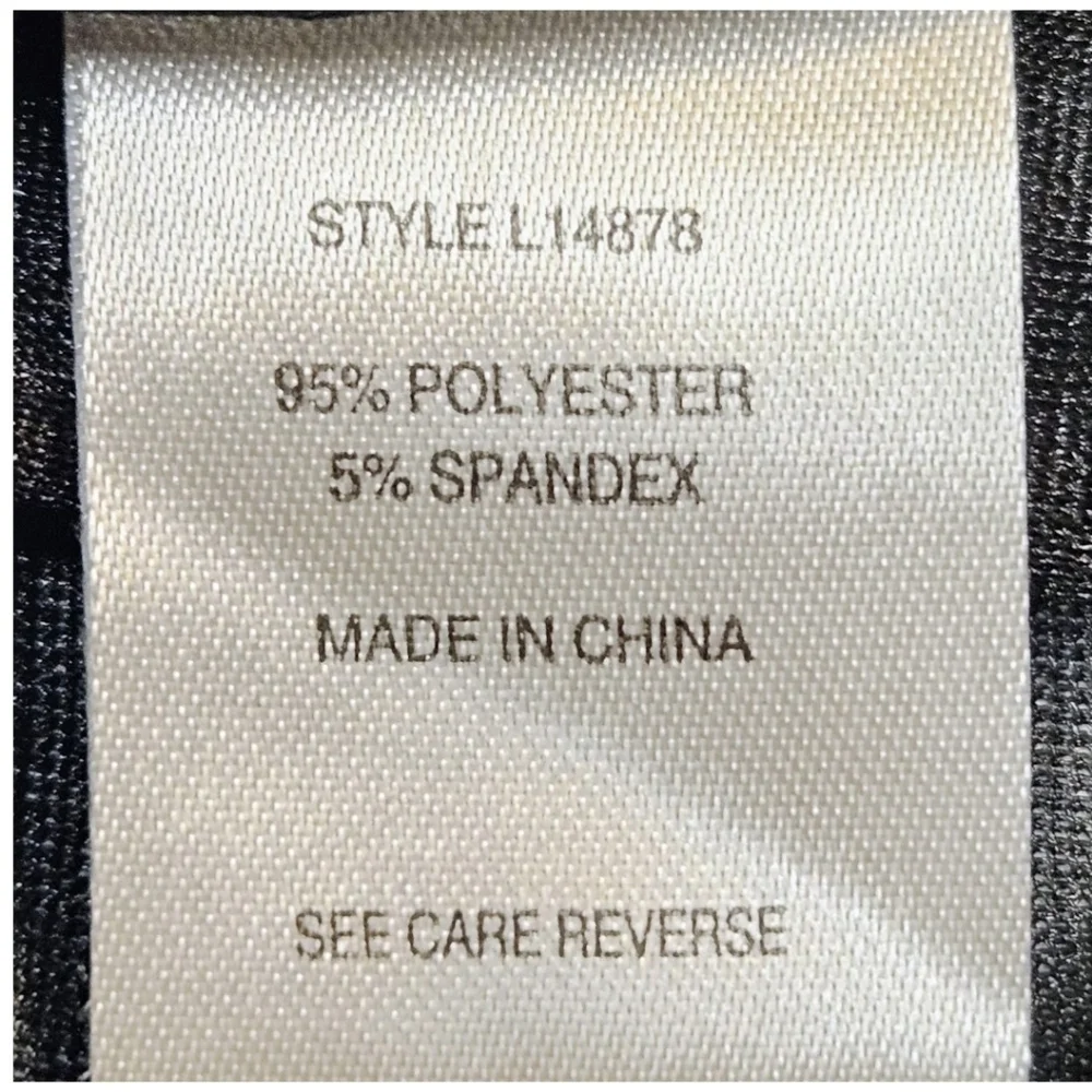 Lily by Firmiana 2X Black Lace Sharkbite Dress Rosette Neckline - Picture 11 of 13